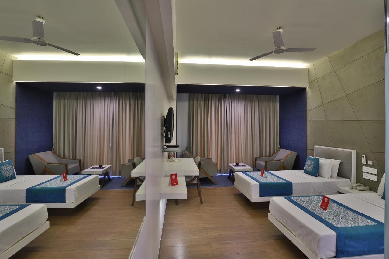 Capital O 1338 Hotel Harmony Rajkot Eksteriør bilde