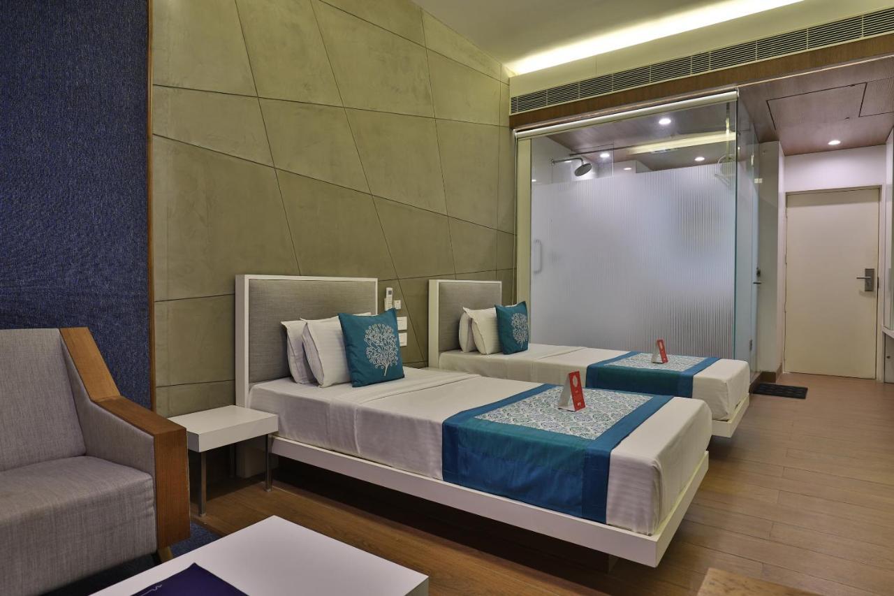 Capital O 1338 Hotel Harmony Rajkot Eksteriør bilde