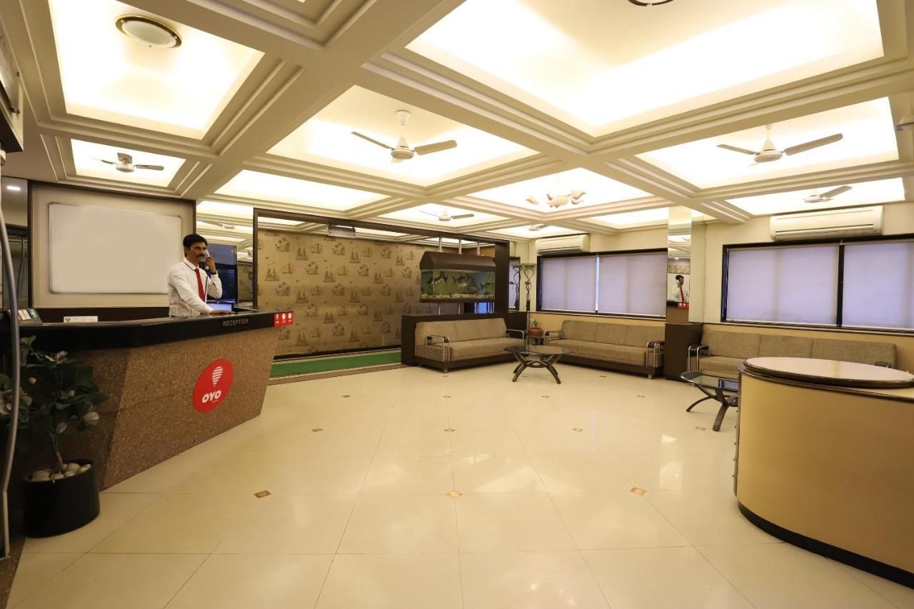Capital O 1338 Hotel Harmony Rajkot Eksteriør bilde